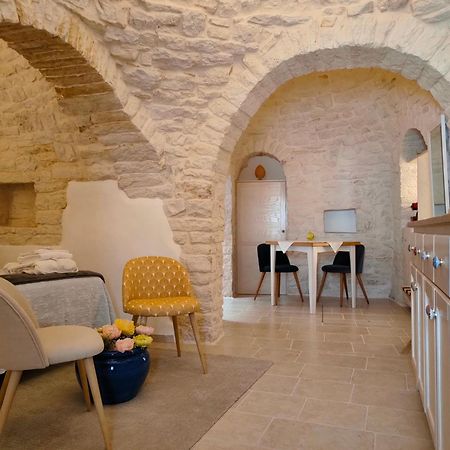 Bed and Breakfast Trullo Monte Santo 50 Альберобелло Экстерьер фото